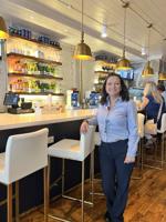 Mac's Chophouse opens new raw bar on Marietta Square
